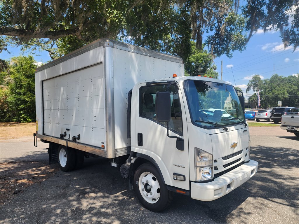 2019 Chevrolet 3500 / 4500 - $22,995