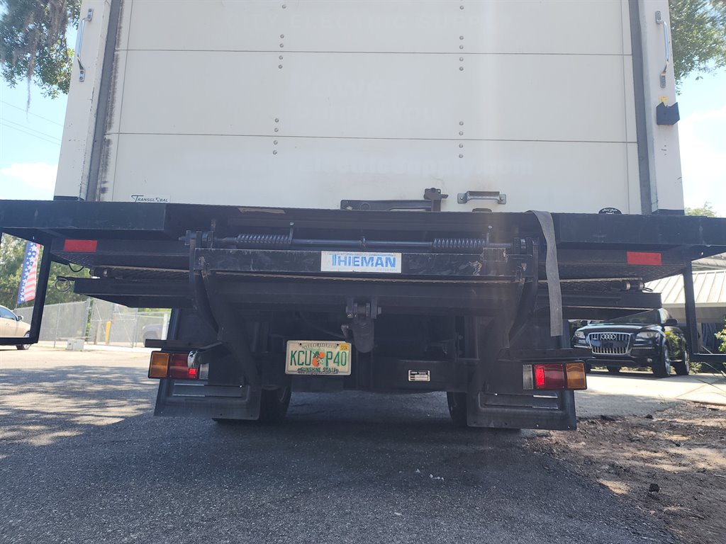 2019 Chevrolet 3500 / 4500 - $22,995