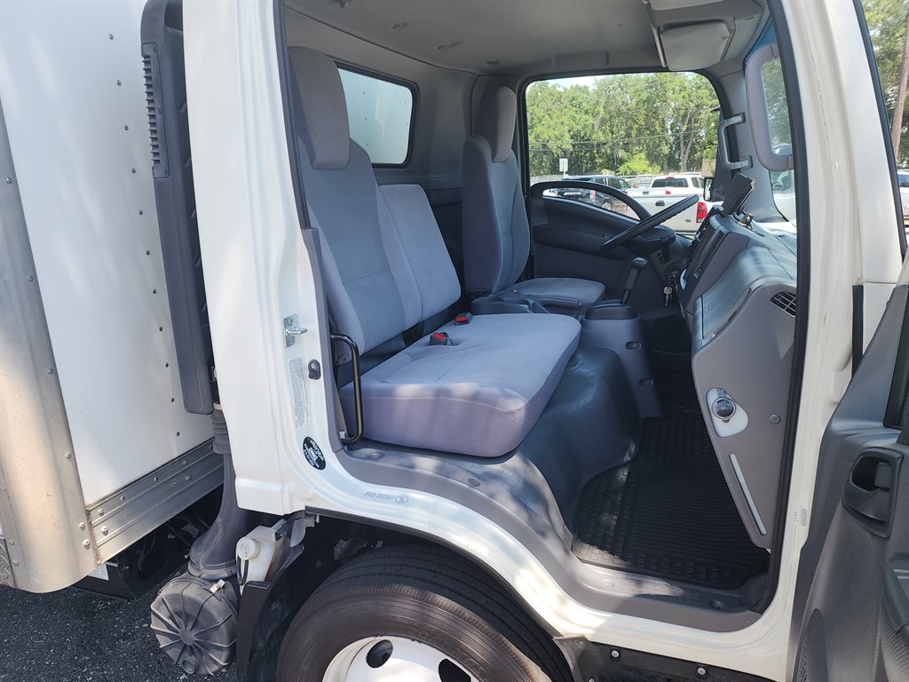2019 Chevrolet 3500 / 4500 - $22,995