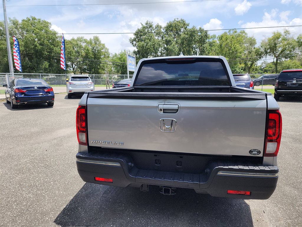 2018 Honda Ridgeline RTL photo