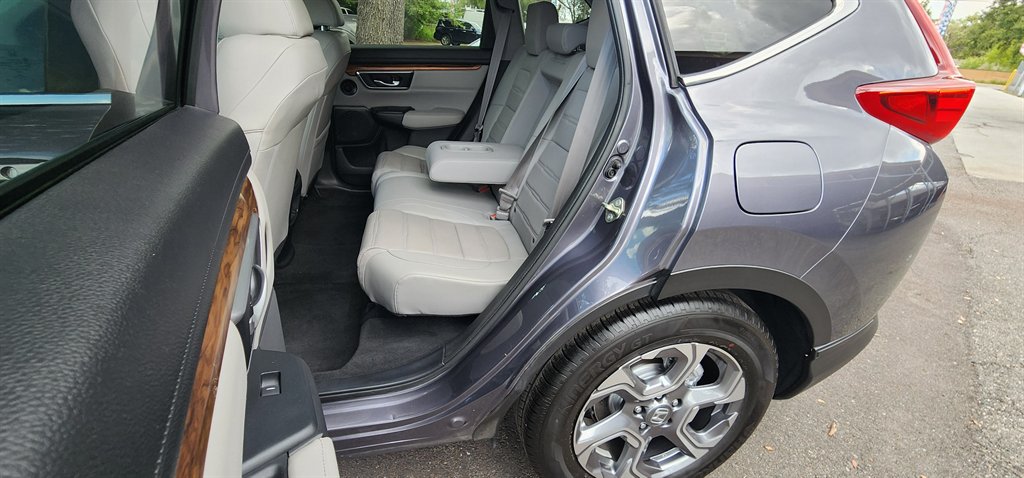 2017 Honda CR-V - $14,995