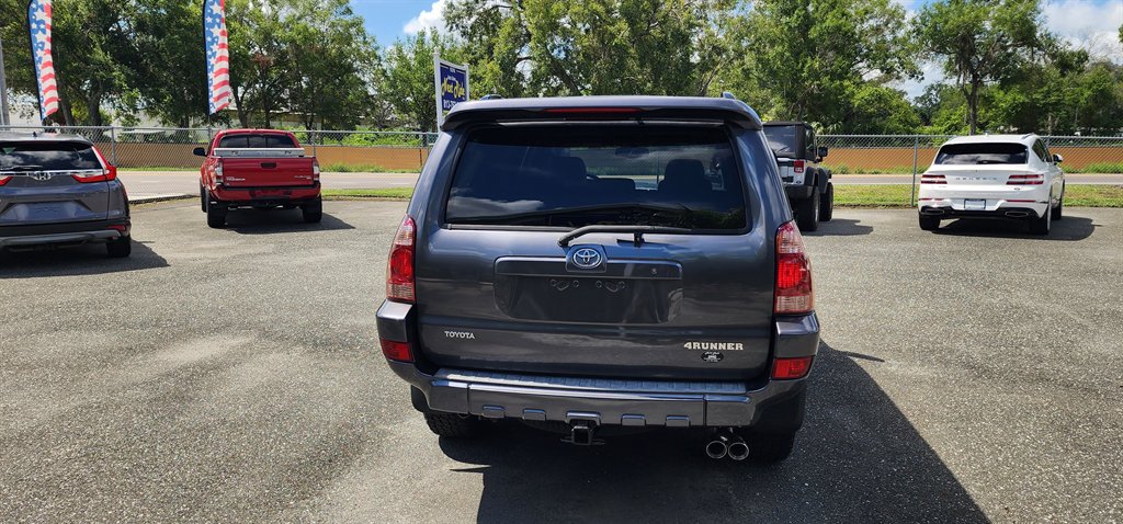2005 Toyota 4Runner - $9,995