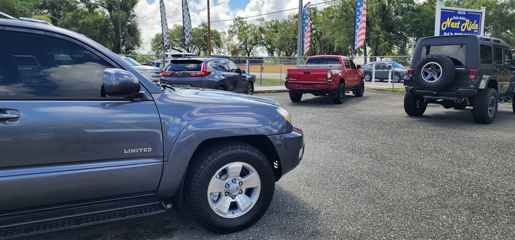 2005 Toyota 4Runner - $9,995