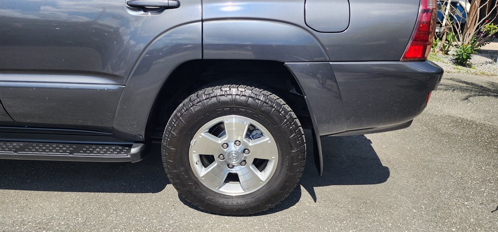 2005 Toyota 4Runner - $9,995
