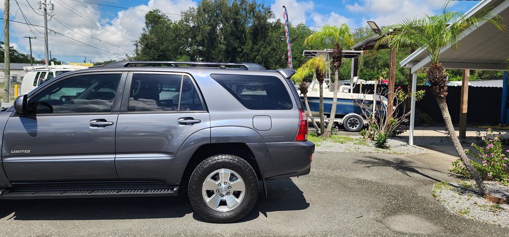 2005 Toyota 4Runner - $9,995