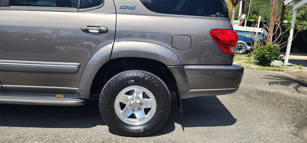 2006 Toyota Sequoia - $5,995