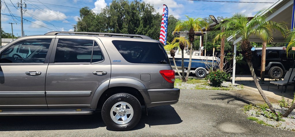 2006 Toyota Sequoia - $5,995