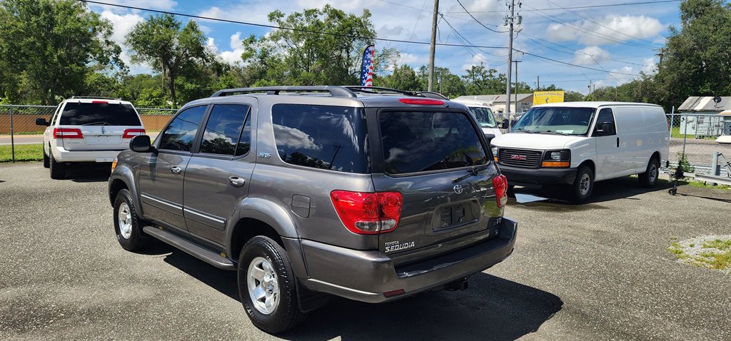 2006 Toyota Sequoia - $5,995