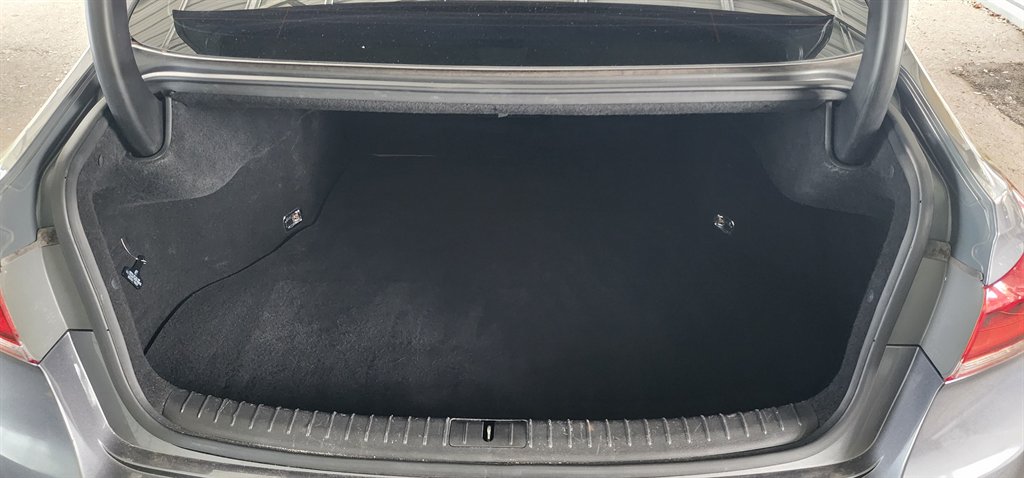 2015 Hyundai Genesis - $9,995
