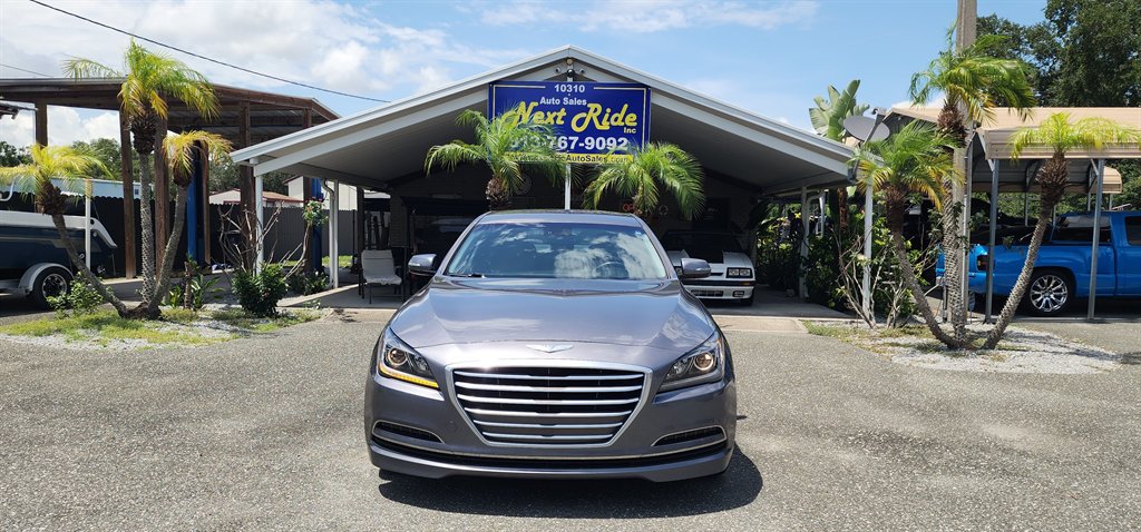 2015 Hyundai Genesis - $9,995