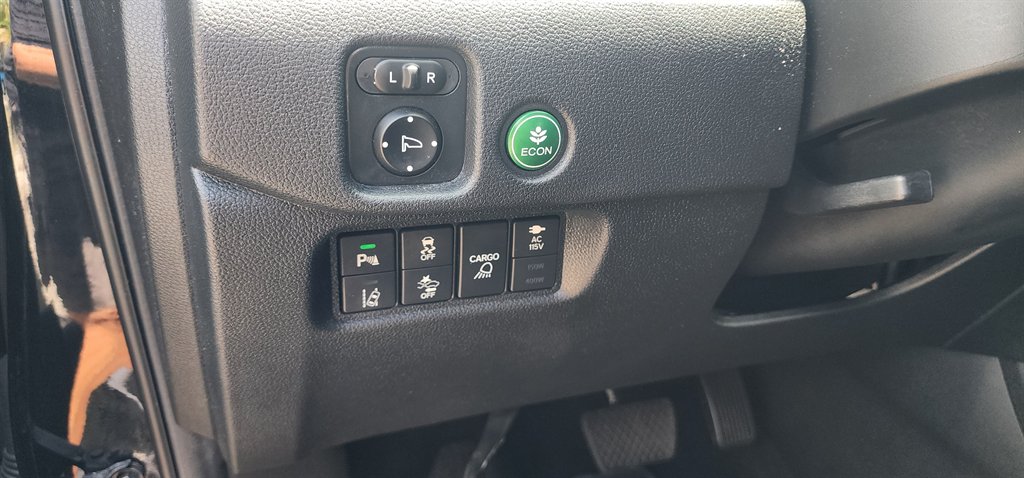 2020 Honda Ridgeline - $21,500