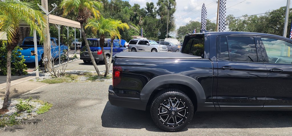 2020 Honda Ridgeline - $21,500