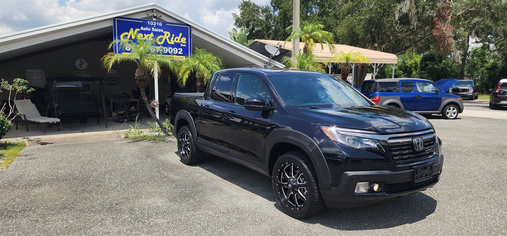 2020 Honda Ridgeline - $21,500
