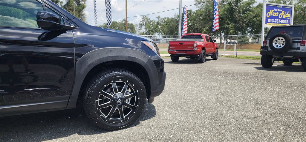 2020 Honda Ridgeline - $21,500
