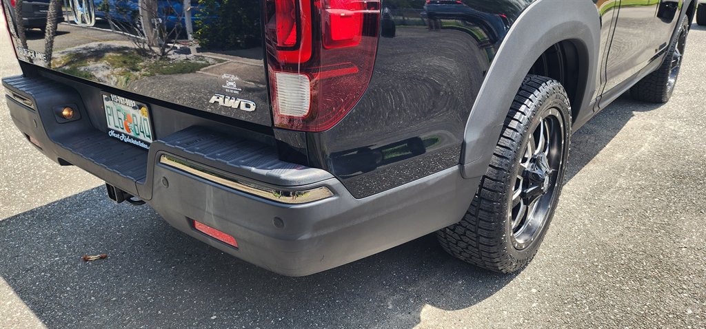 2020 Honda Ridgeline - $21,500