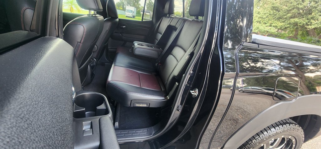 2020 Honda Ridgeline - $21,500