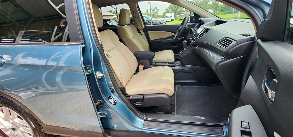 2015 Honda CR-V - $15,995
