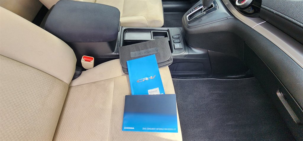 2015 Honda CR-V - $15,995