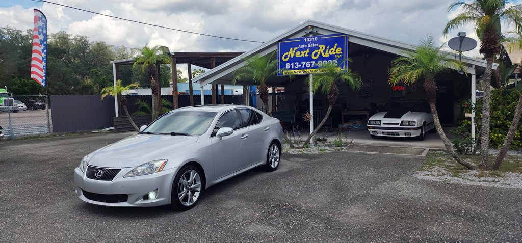2009 Lexus IS - $8,500