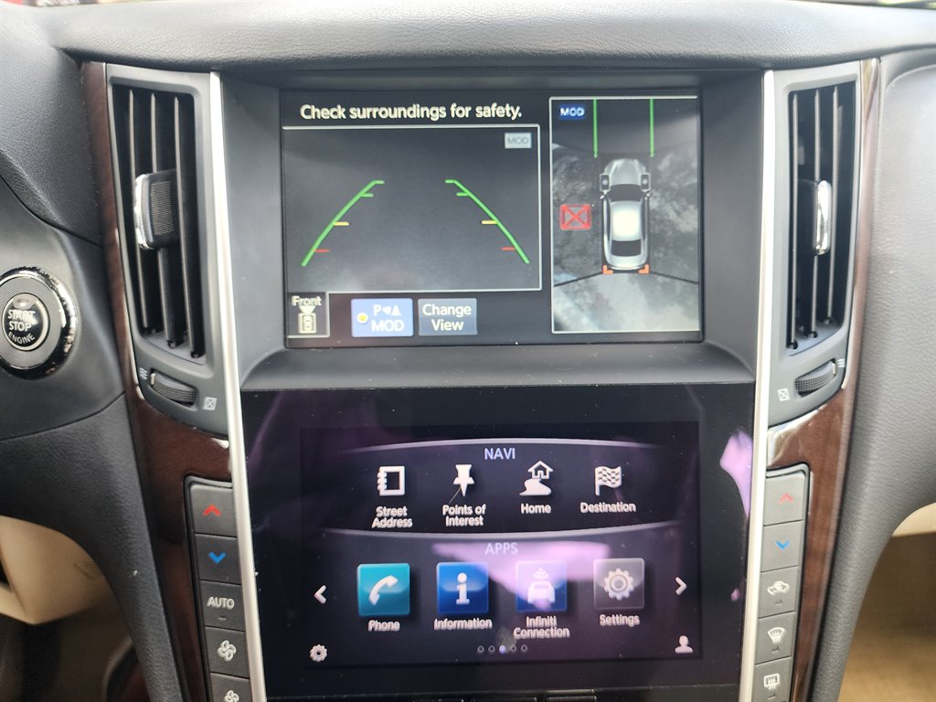 2014 Infiniti Q50 photo
