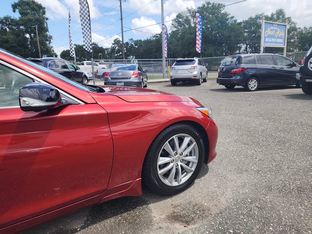 2014 Infiniti Q50 photo