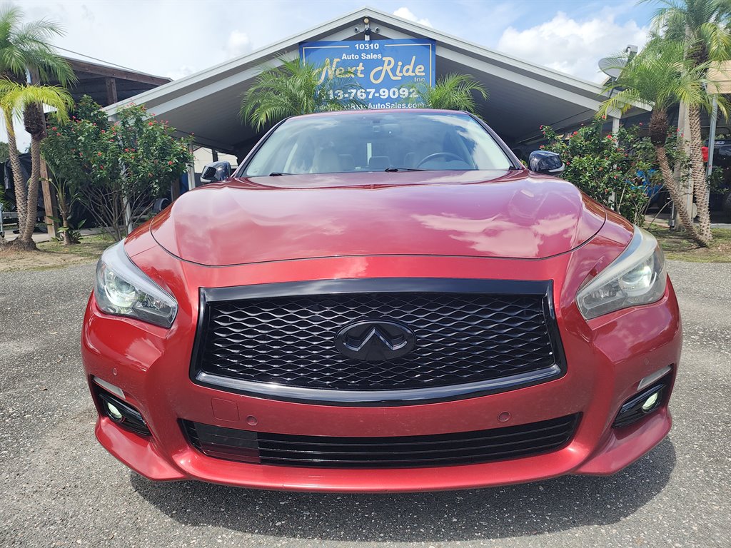 2014 Infiniti Q50 photo