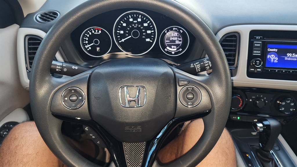 2018 Honda HR-V LX photo