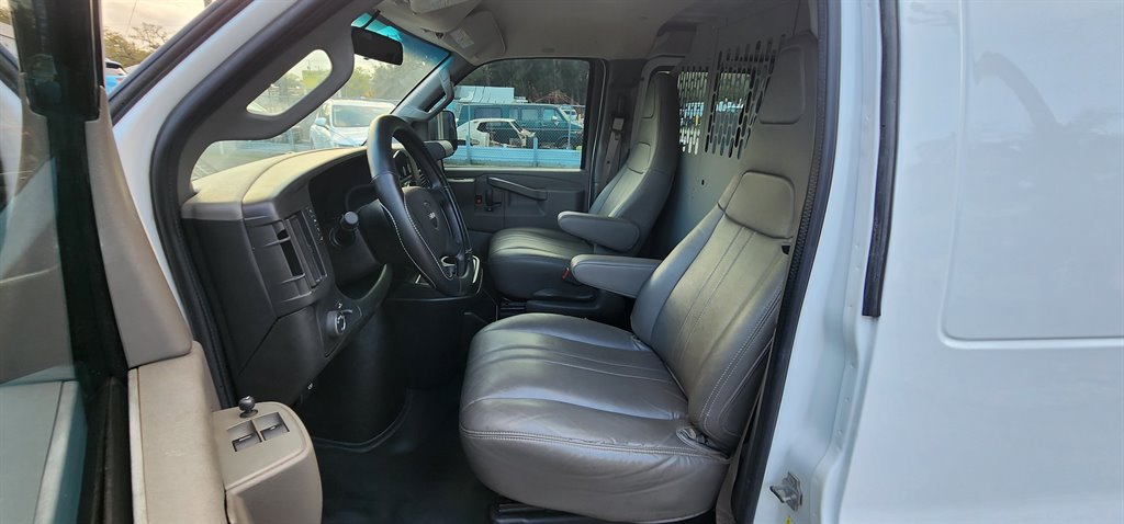 2016 GMC Savana - $12,500
