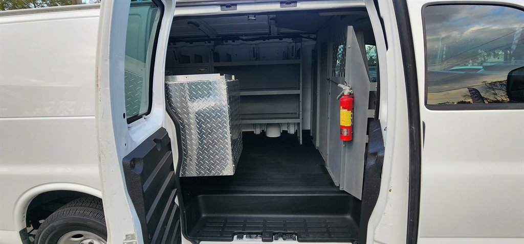 2016 GMC Savana - $12,500