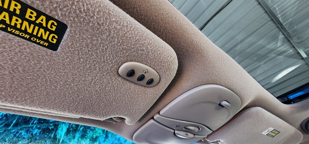 2001 Lincoln Continental - $5,995