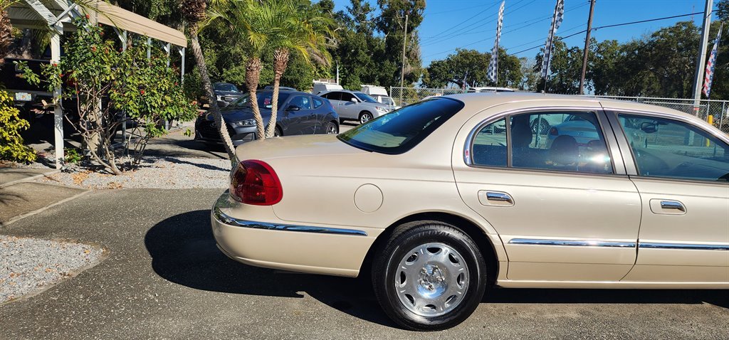 2001 Lincoln Continental - $5,995