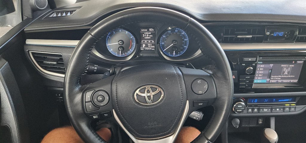 2016 Toyota Corolla - $9,750