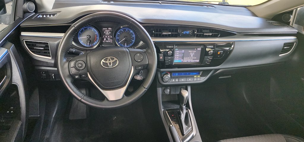 2016 Toyota Corolla - $9,750