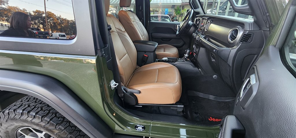 2022 Jeep Wrangler - $31,995