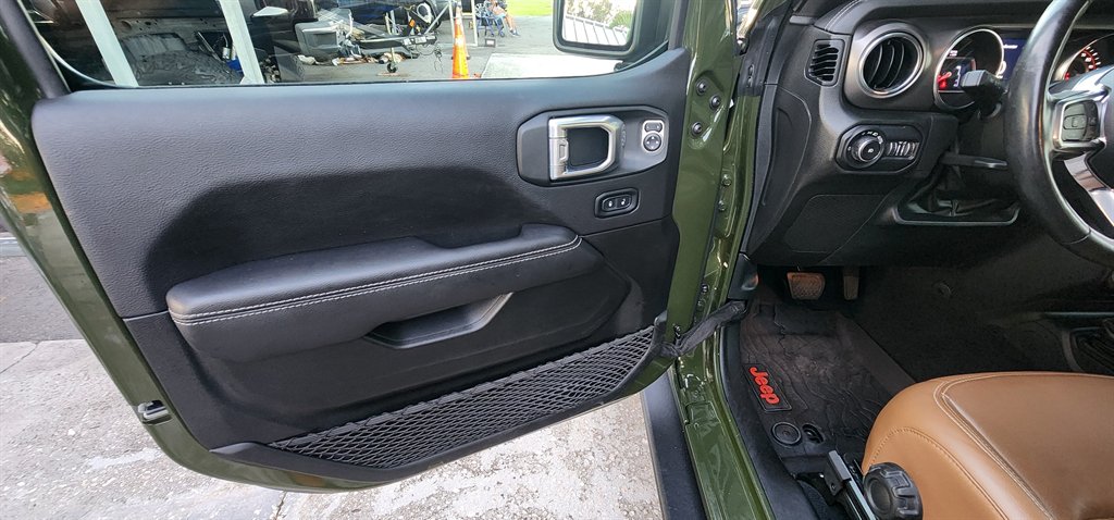 2022 Jeep Wrangler - $31,995
