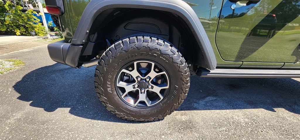 2022 Jeep Wrangler - $31,995