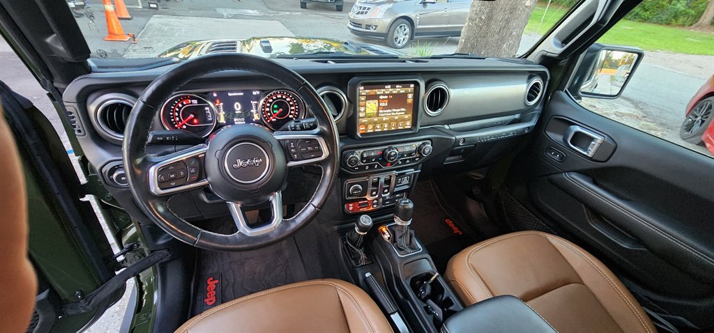 2022 Jeep Wrangler - $31,995