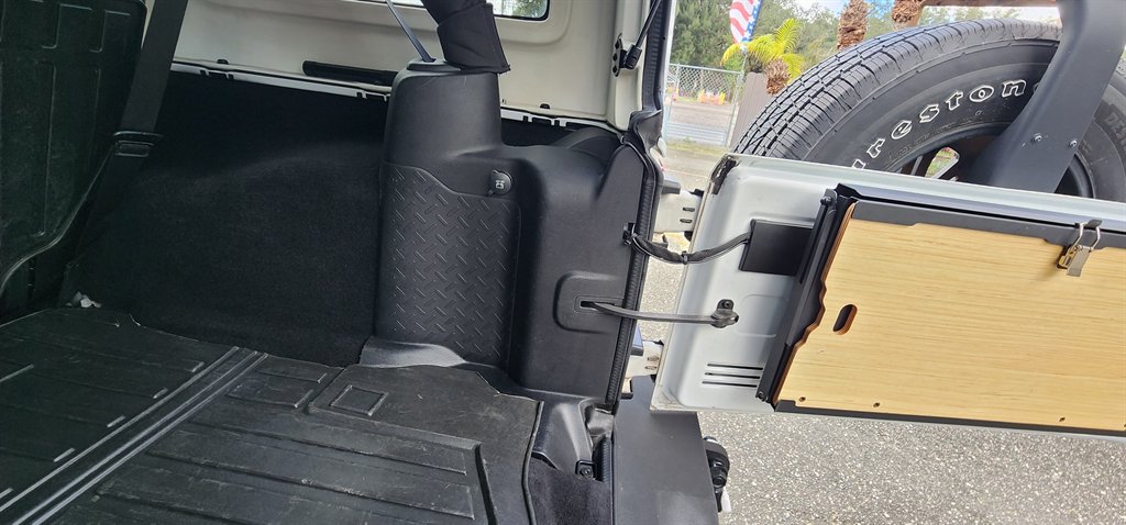2016 Jeep Wrangler - $13,995