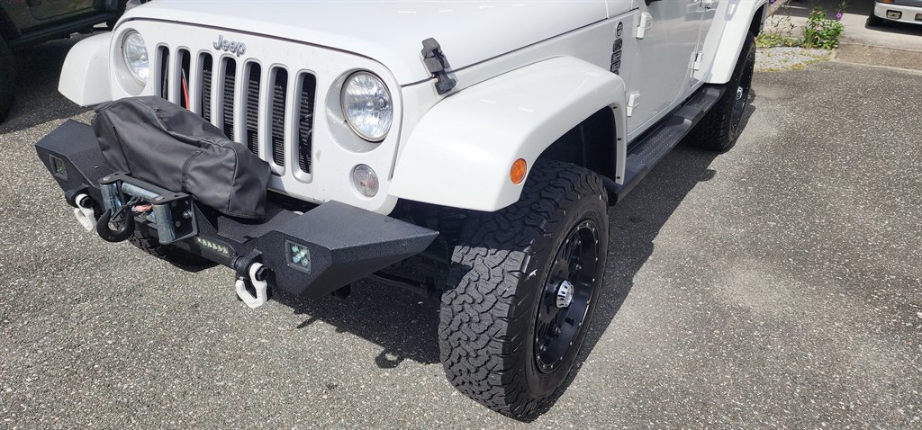 2016 Jeep Wrangler - $13,995