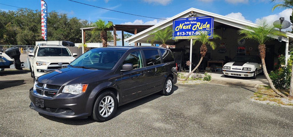 2016 Dodge Grand Caravan - $4,995