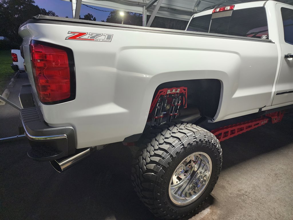 2017 Chevrolet Silverado 2500 LTZ photo