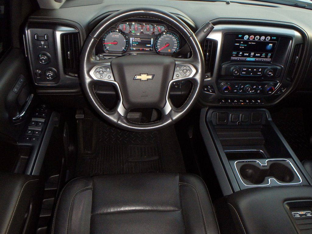 2017 Chevrolet Silverado 2500 LTZ photo