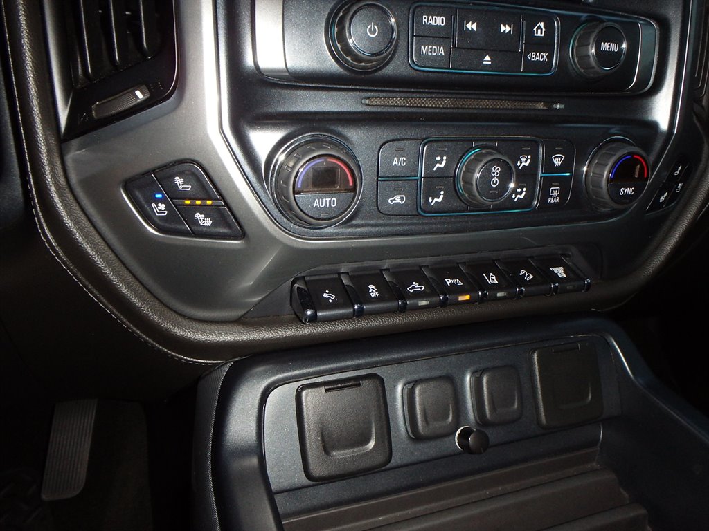 2017 Chevrolet Silverado 2500 LTZ photo