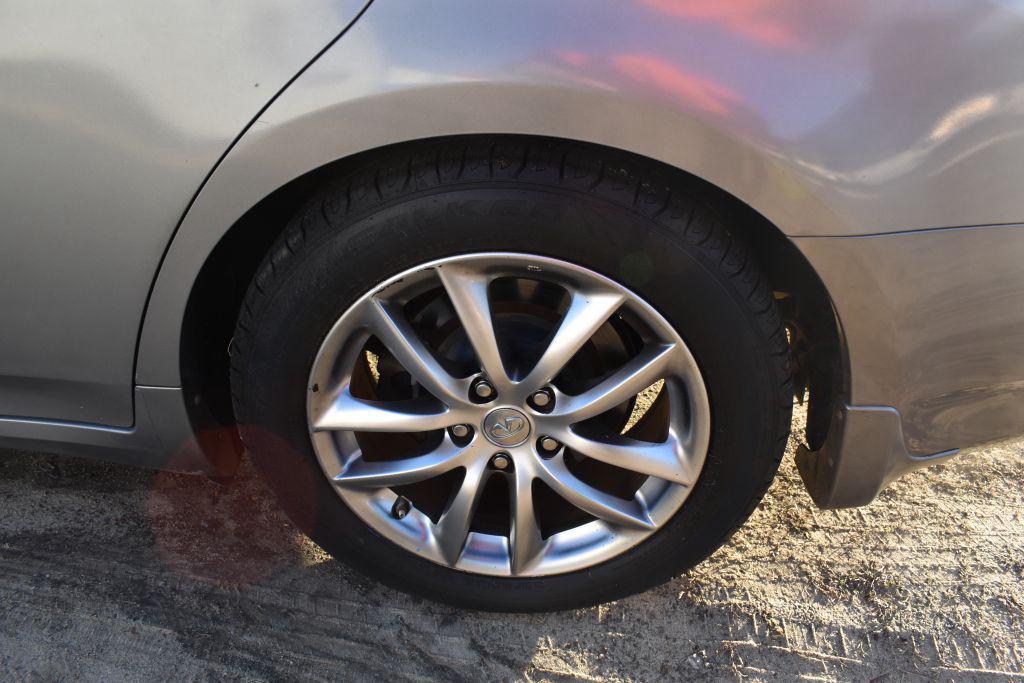 2007 Infiniti G35 photo