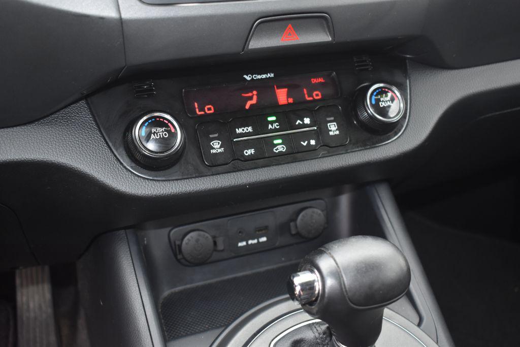 2011 Kia Sportage SX photo