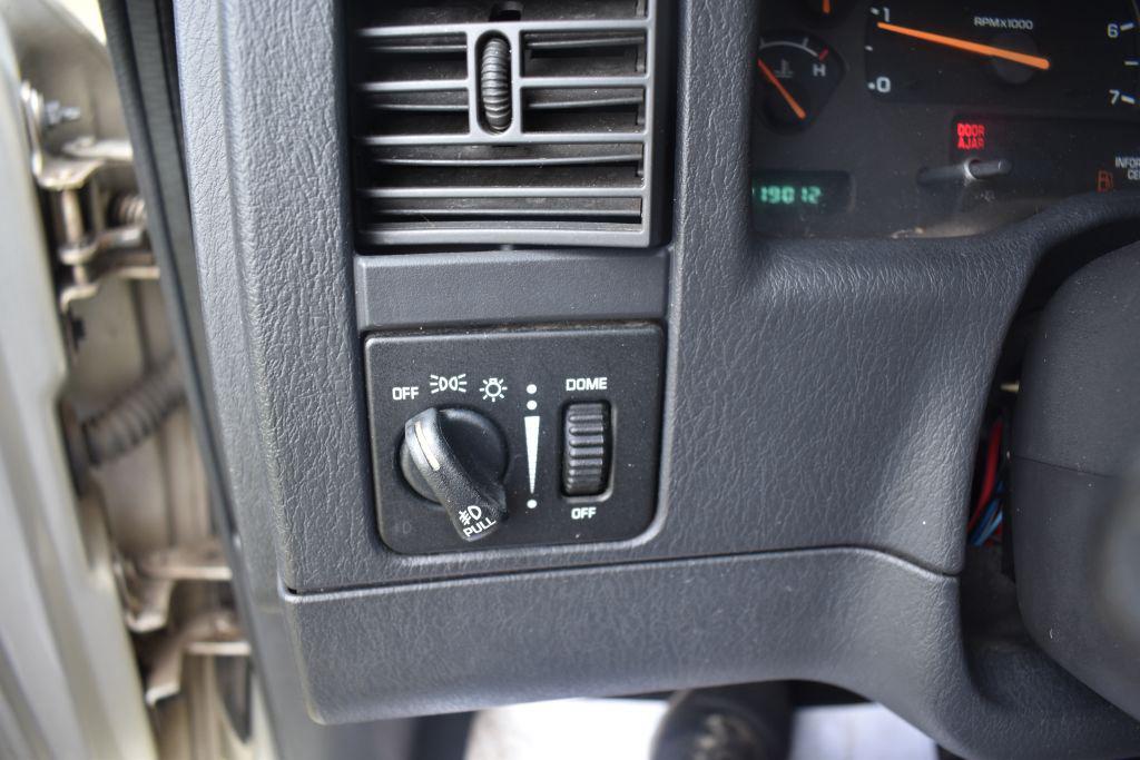2001 Dodge Durango Sport photo