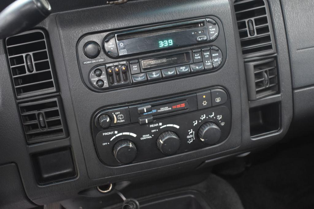 2001 Dodge Durango Sport photo