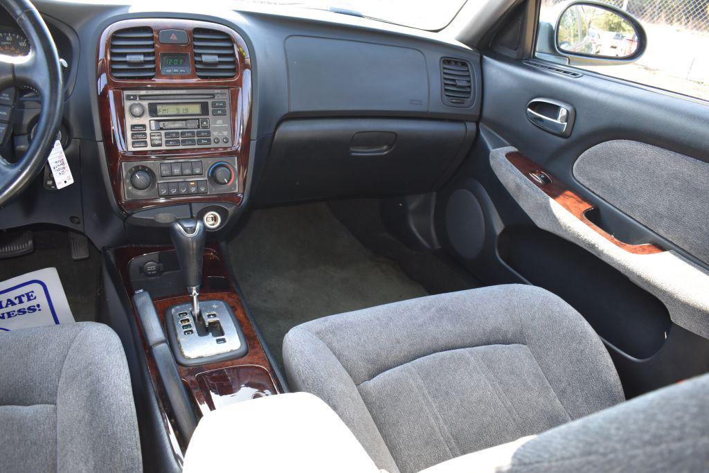 2004 Hyundai Sonata - $3,800