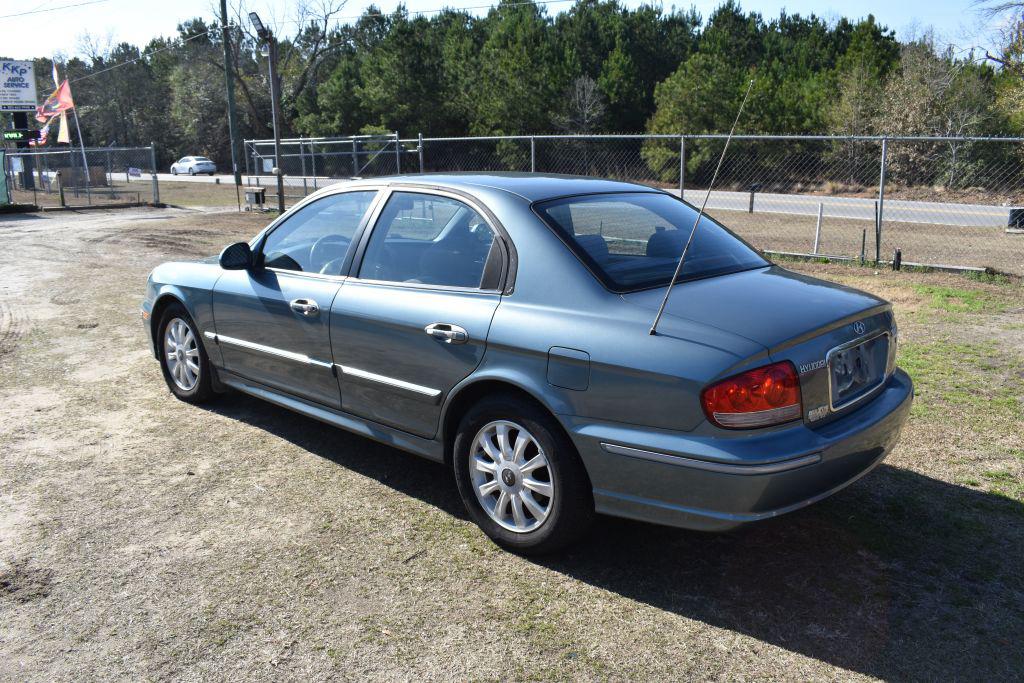 2004 Hyundai Sonata - $3,800