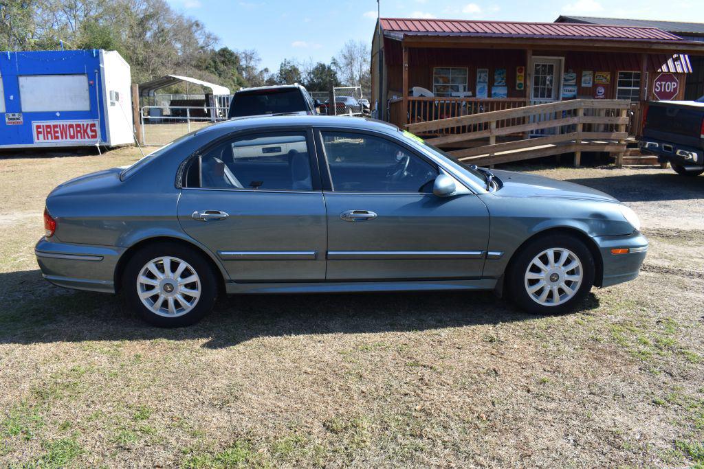 2004 Hyundai Sonata - $3,800